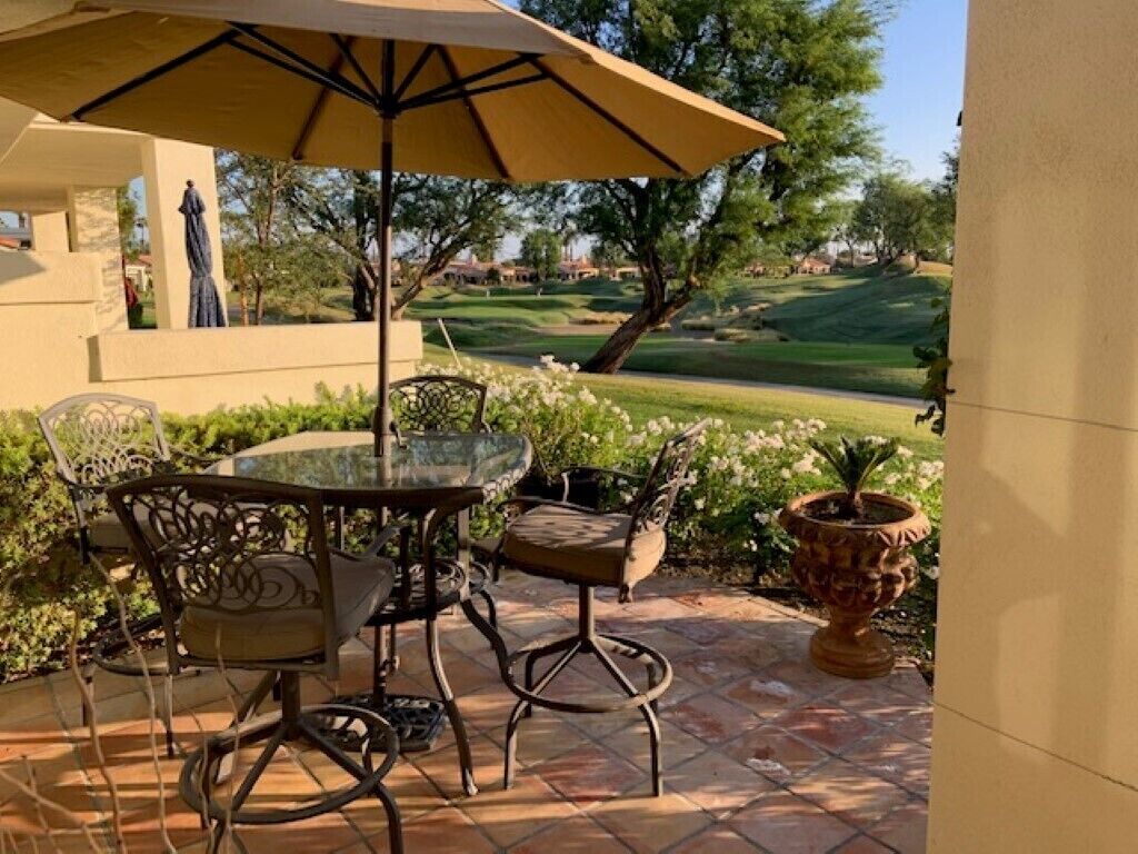 Beautiful escape to PGA West Stadium Course Condo on the 4th tee box