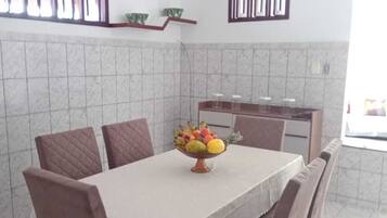 Dineren