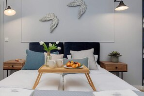 1 habitación, tabla de planchar con plancha, wifi y ropa de cama 