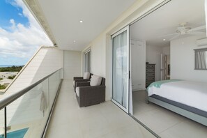 4 bedrooms, in-room safe, iron/ironing board, WiFi