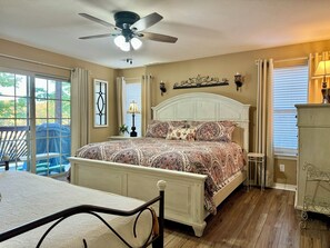 3 多间卧室、熨斗/熨衣板、上网接入、床单