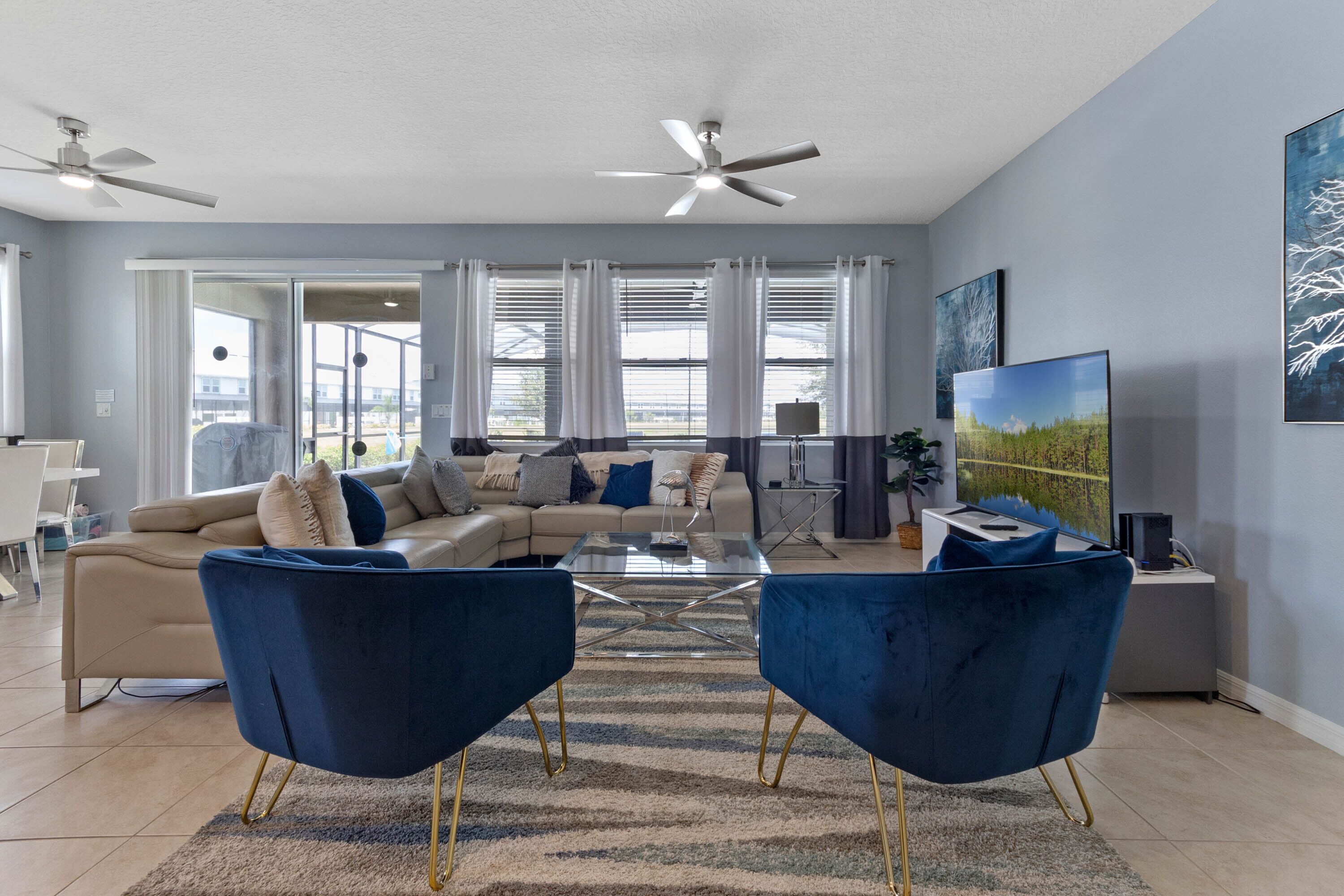 TV connectée, jeux vidéo, baby-foot, table de tennis de table