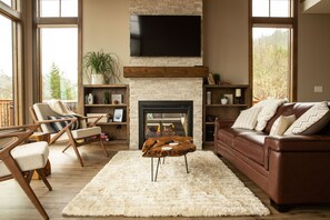 TV connectée, cheminée