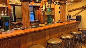Bar (in der Unterkunft)