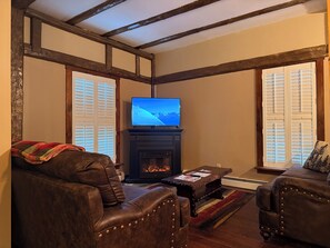 Smart-TV, peis, videospill og kontorer