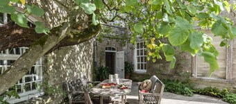 Park House is a combination of our two handsome houses accommodating 19 guests