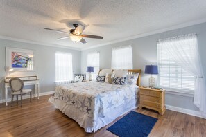 5 chambres, fer et planche à repasser, Wi-Fi gratuit, draps fournis