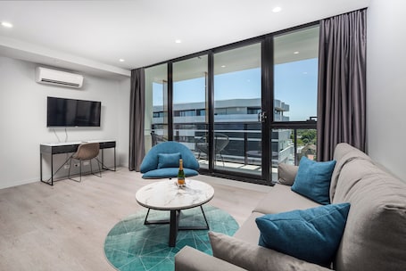 50-inch Smart TV with digital channels, TV