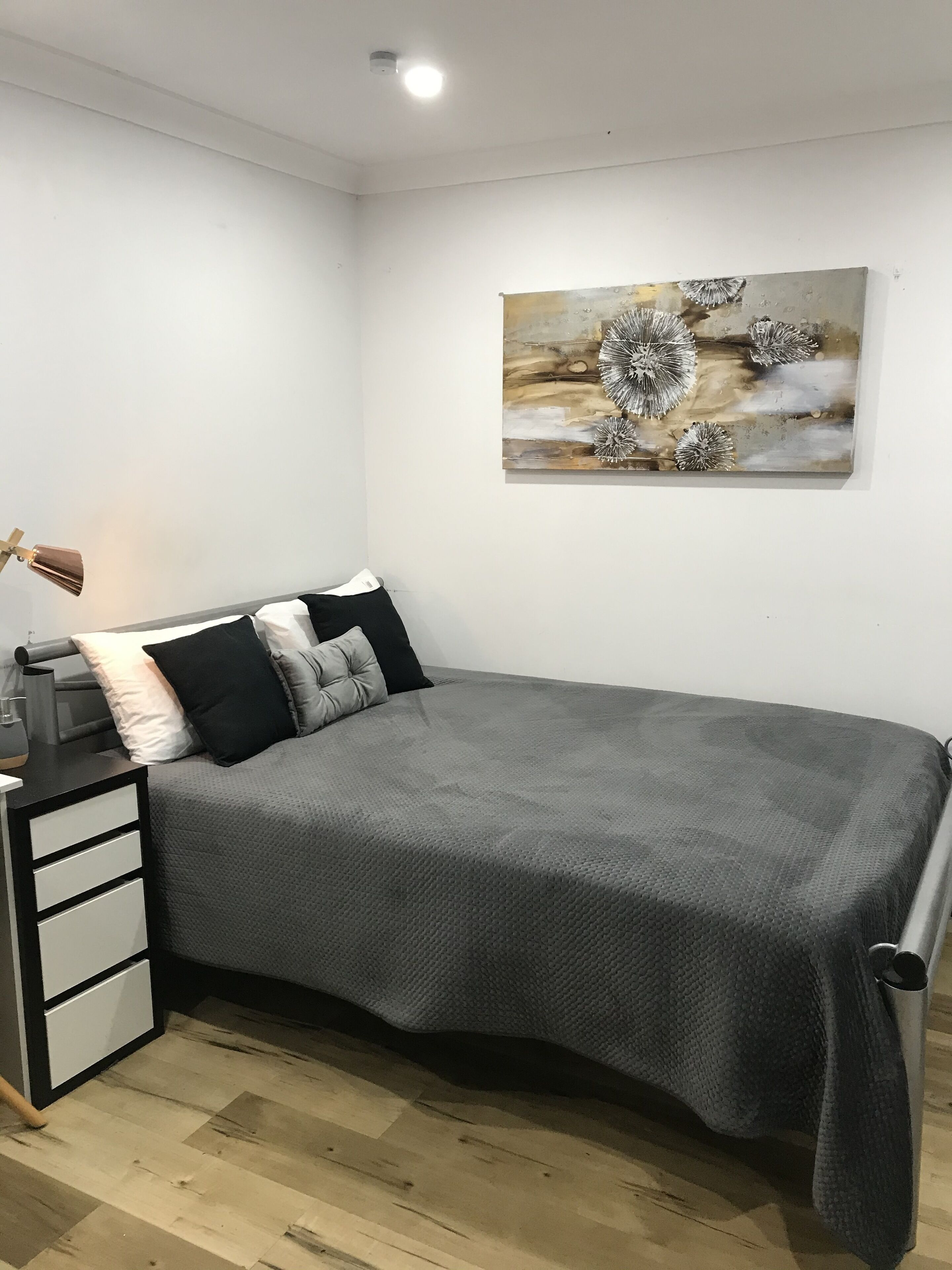 Cosy Private Studio / Hotel style in Five Dock — image 3