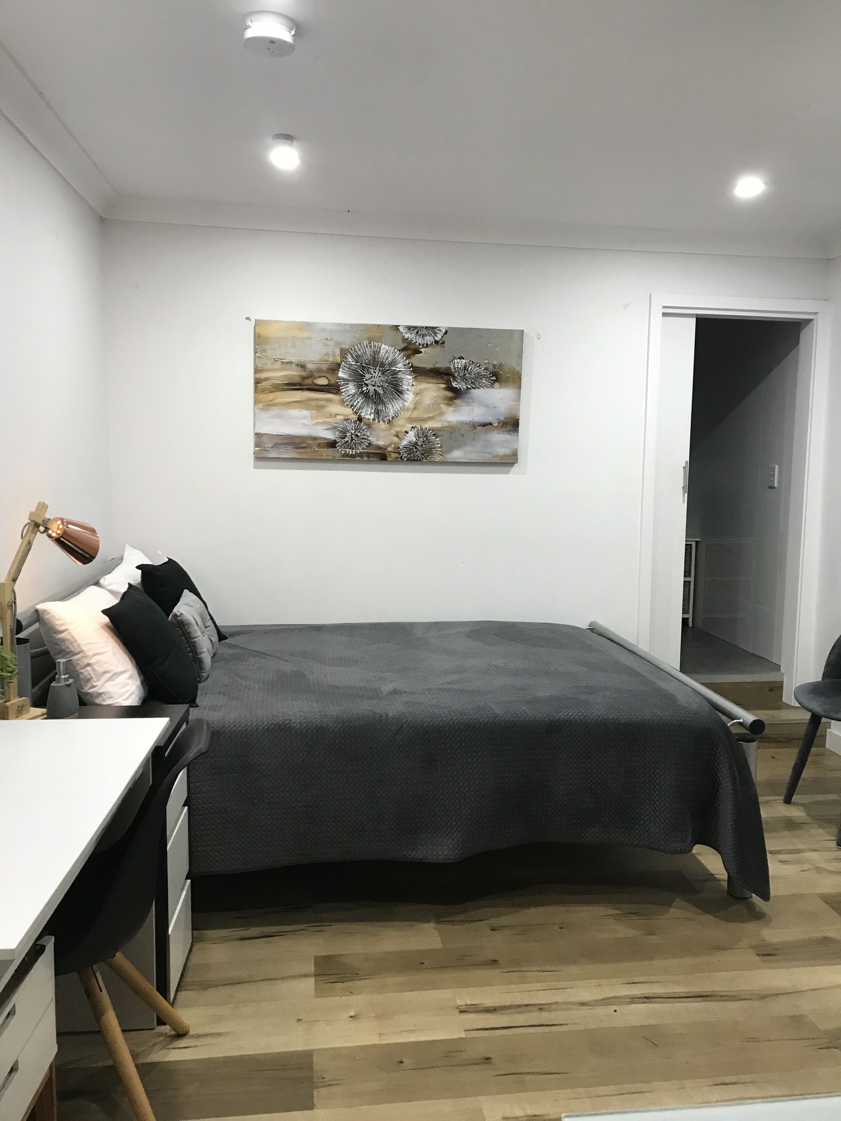 Cosy Private Studio / Hotel style in Five Dock — image 2