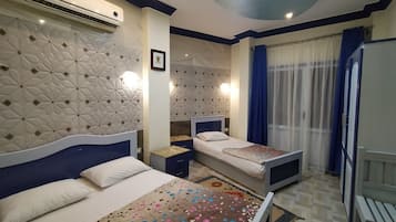 12 bedrooms, WiFi