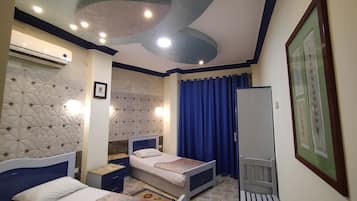 12 bedrooms, WiFi