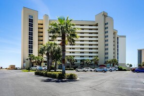 Unclassified image, 5 of 50, button