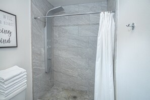 Bathroom - Guest House with Loft near Downtown (San Antonio)
