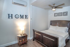 Apartment (2 Bedrooms)