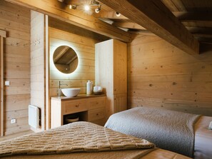4 chambres, Wi-Fi gratuit, draps fournis