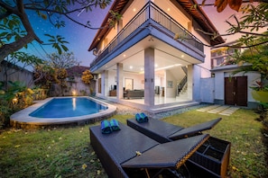 Front of property - evening/night