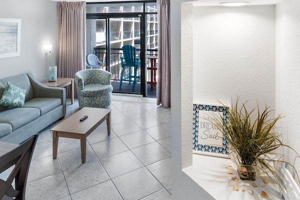 Large Living Room, Beautifully Decorated