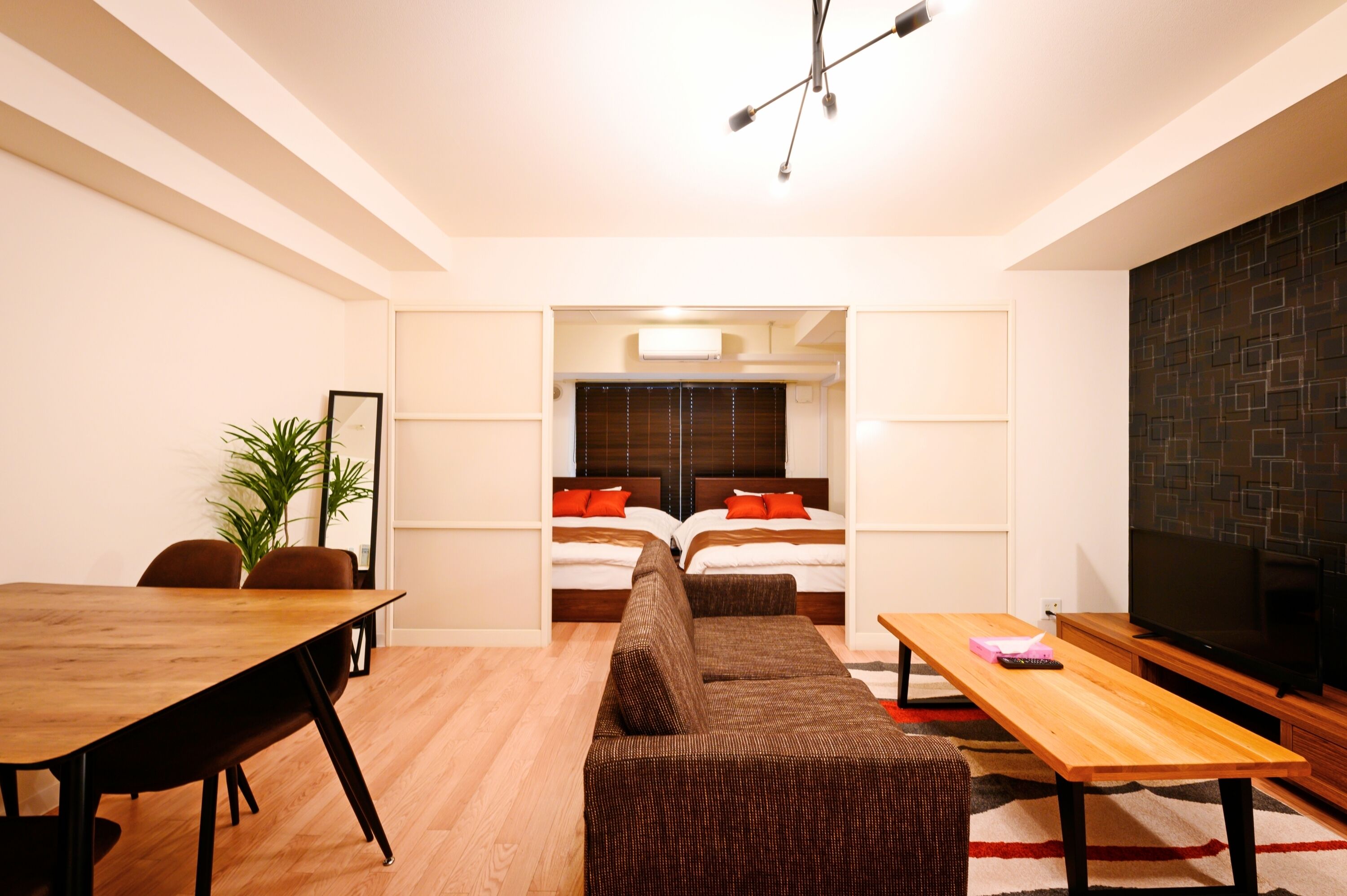 Superior Apartment, Non Smoking, 202 | In-room dining