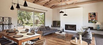 Villa Fuerte with a heated pool + Free car hire + Free Shuttle service