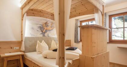 Apartment “Paradies” near Seiser Alm with Mountain View, Sauna, Wi-Fi & Balcony