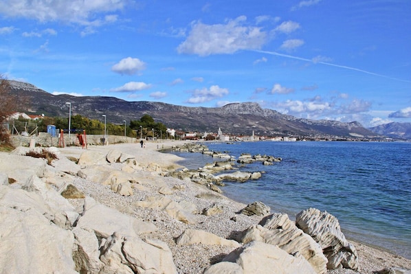 Tæt på stranden