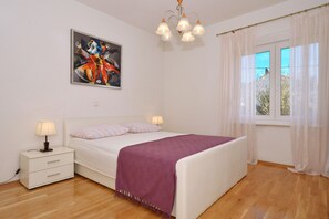 2 Schlafzimmer, Bügeleisen/Bügelbrett, kostenloses WLAN, Bettwäsche