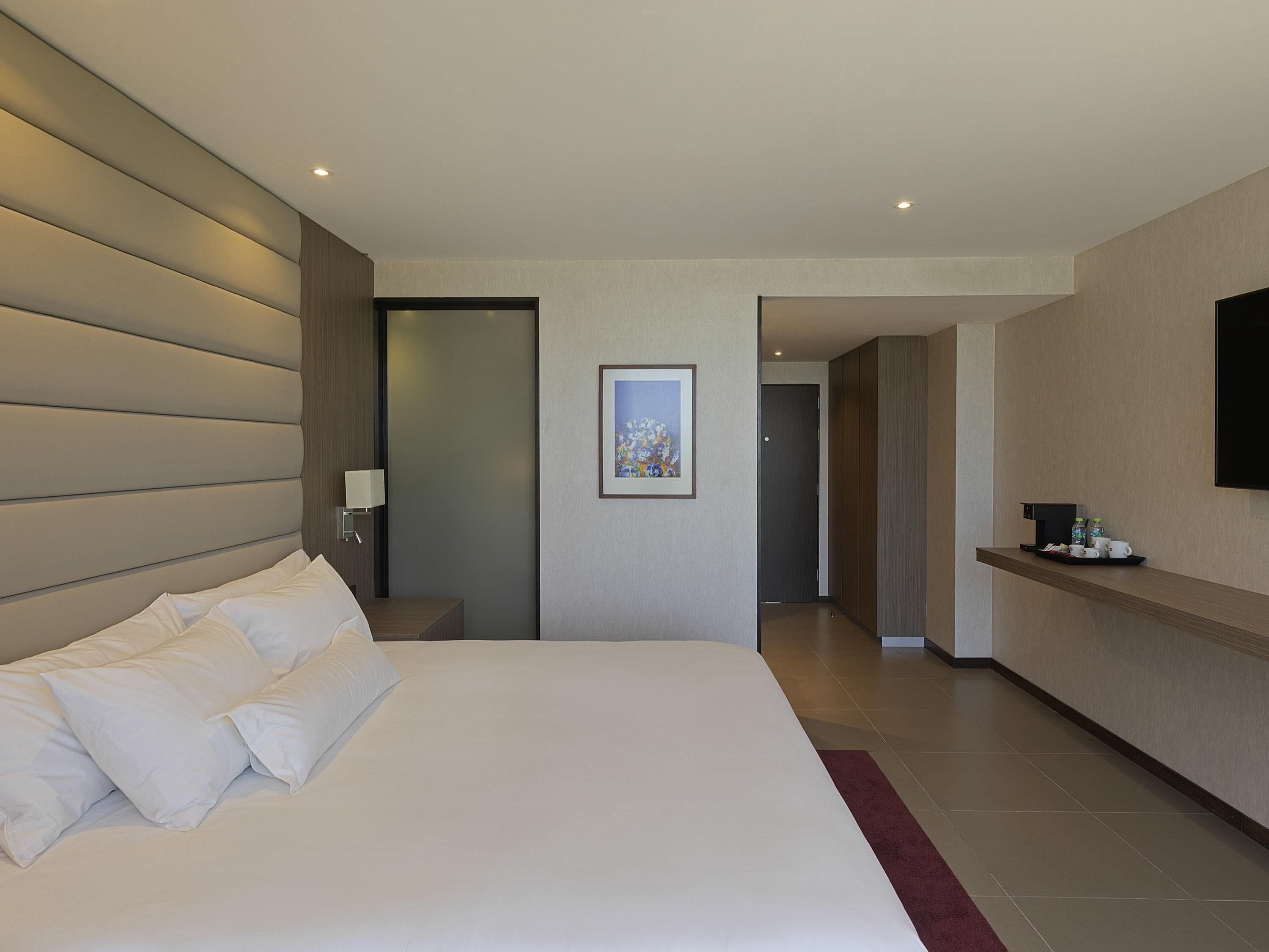 Literie de qualité supérieure, couette en duvet d'oie, minibar