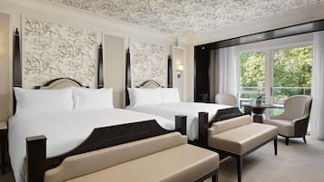 Habitació doble Deluxe, 2 llits de matrimoni, balcó | Roba de llit hipoal·lergògena, minibar i escriptori