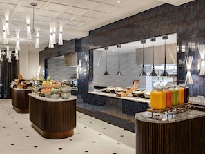 Daily English breakfast (GBP 26 per person)