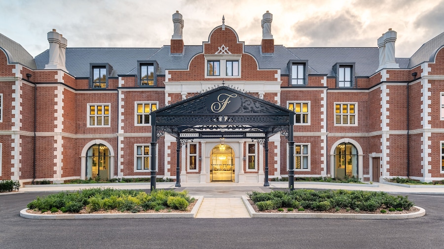 Fairmont Windsor Park
