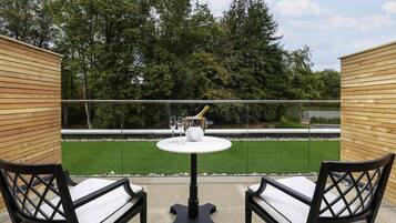 Deluxe Room, 1 King Bed, Balcony | View from room