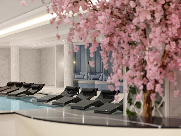 Couples treatment rooms, sauna, hot tub, steam room, Turkish bath - Fairmont Windsor Park (Egham)