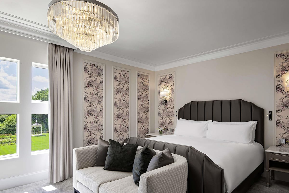 Luxury Two Bedroom Corner Suite | Hypo-allergenic bedding, minibar, desk, soundproofing