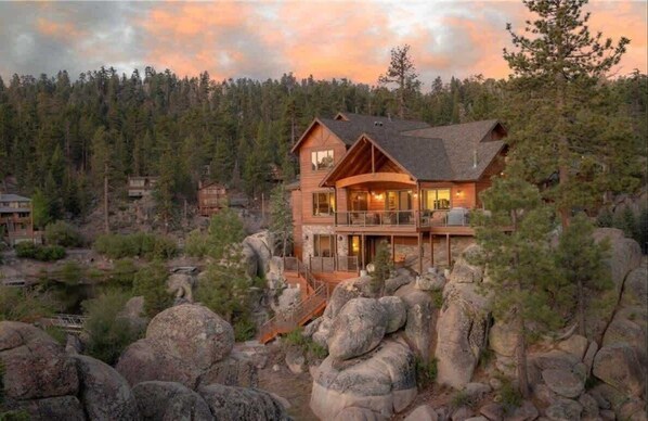 Exterior - Boulder Cove • Lakefront Estate • Kayaks & SUP (Big Bear Lake)