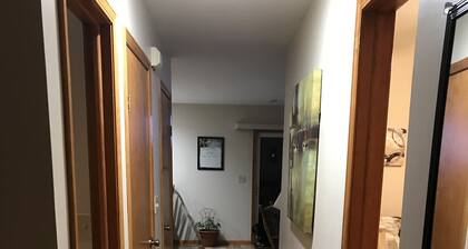 Cozy Toots’s Country Home 3 bedroom 2 bath home centrally located!<br>