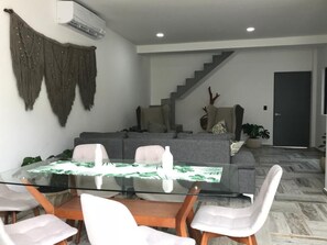 Interior - Unconditional Love - Tulum -  Beautiful Garden House (Tulum)