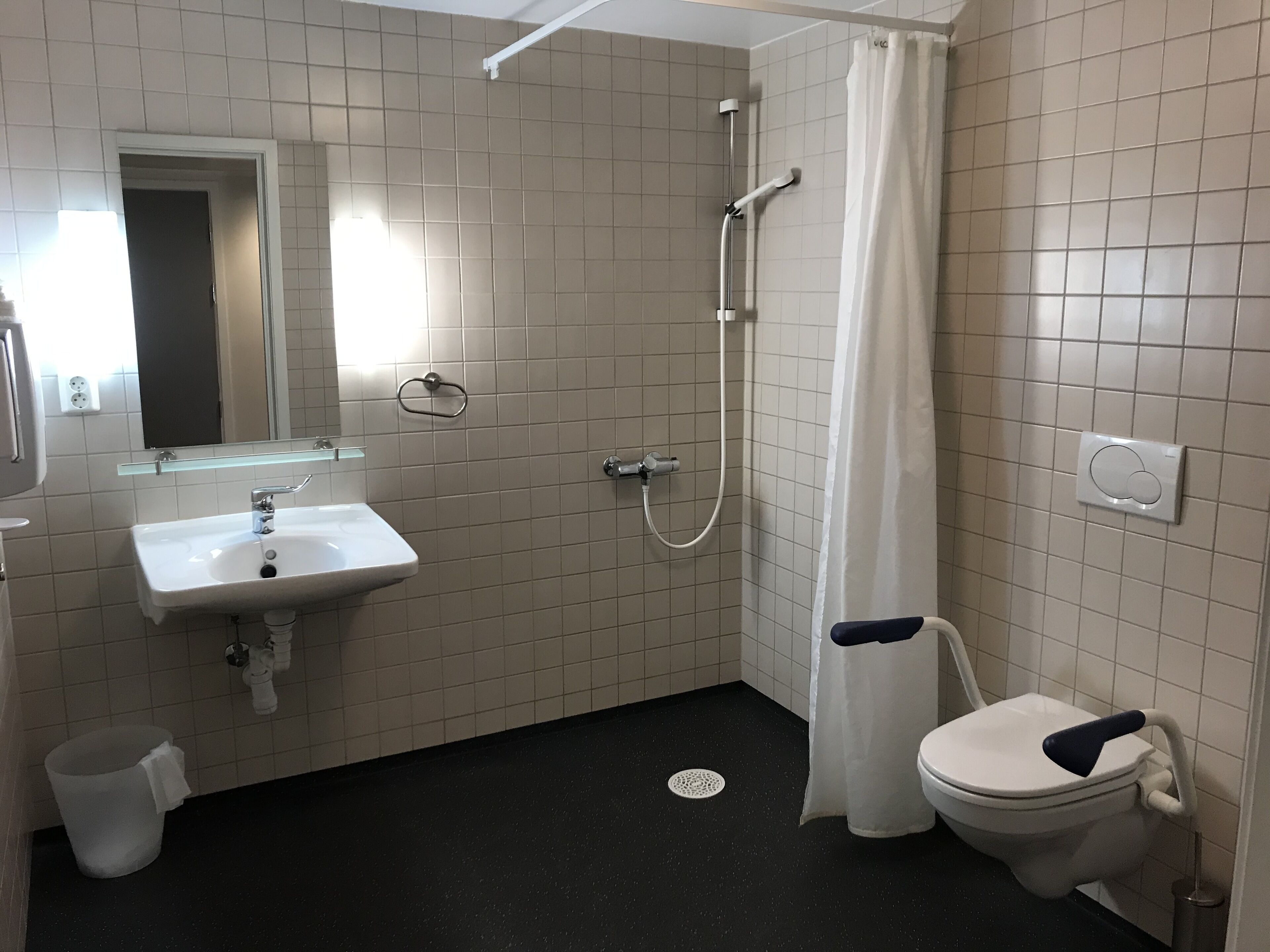 family quadruple room | bathroom | shower, hair dryer, towels, soap