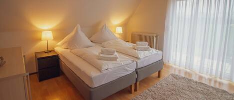 5 Schlafzimmer, Internetzugang