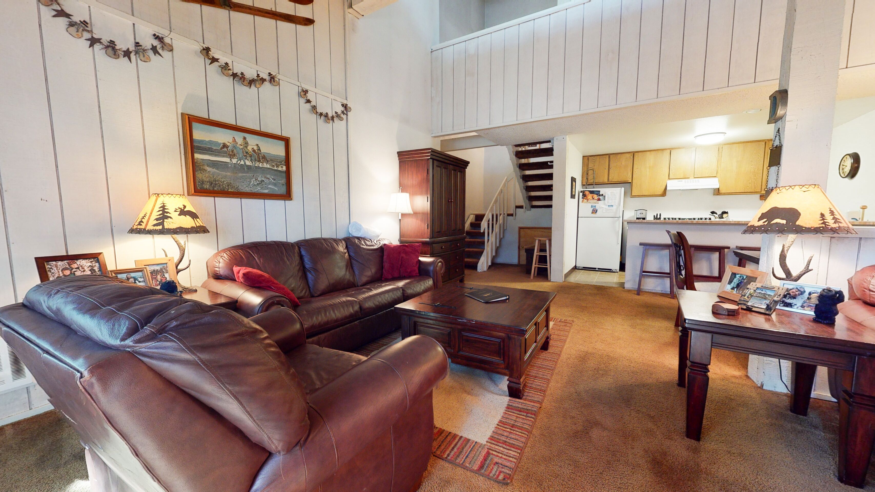 Very Spacious with a Balcony, On Shuttle Route, Summer Pool & Tennis Courts