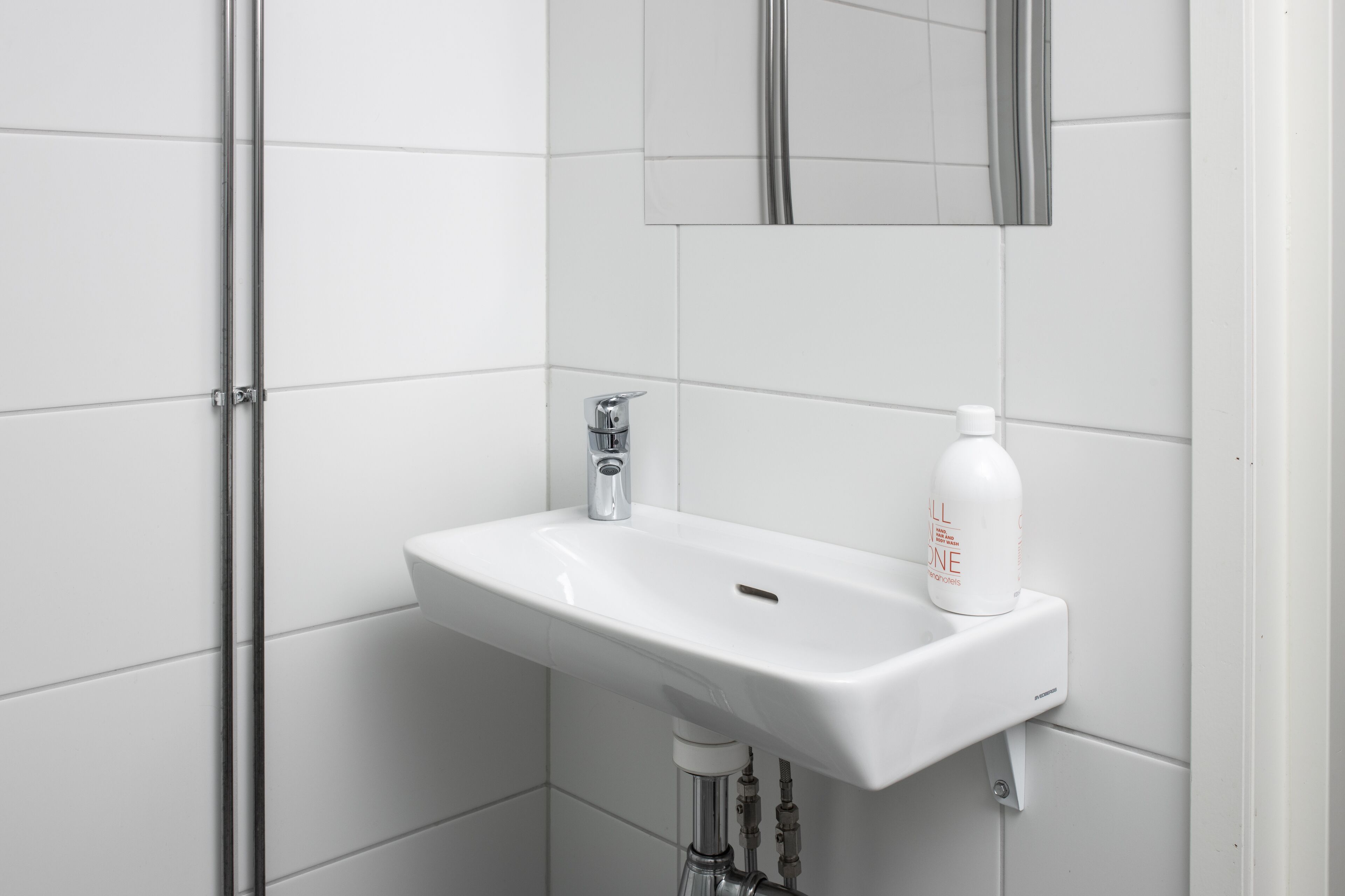 family room | bathroom sink