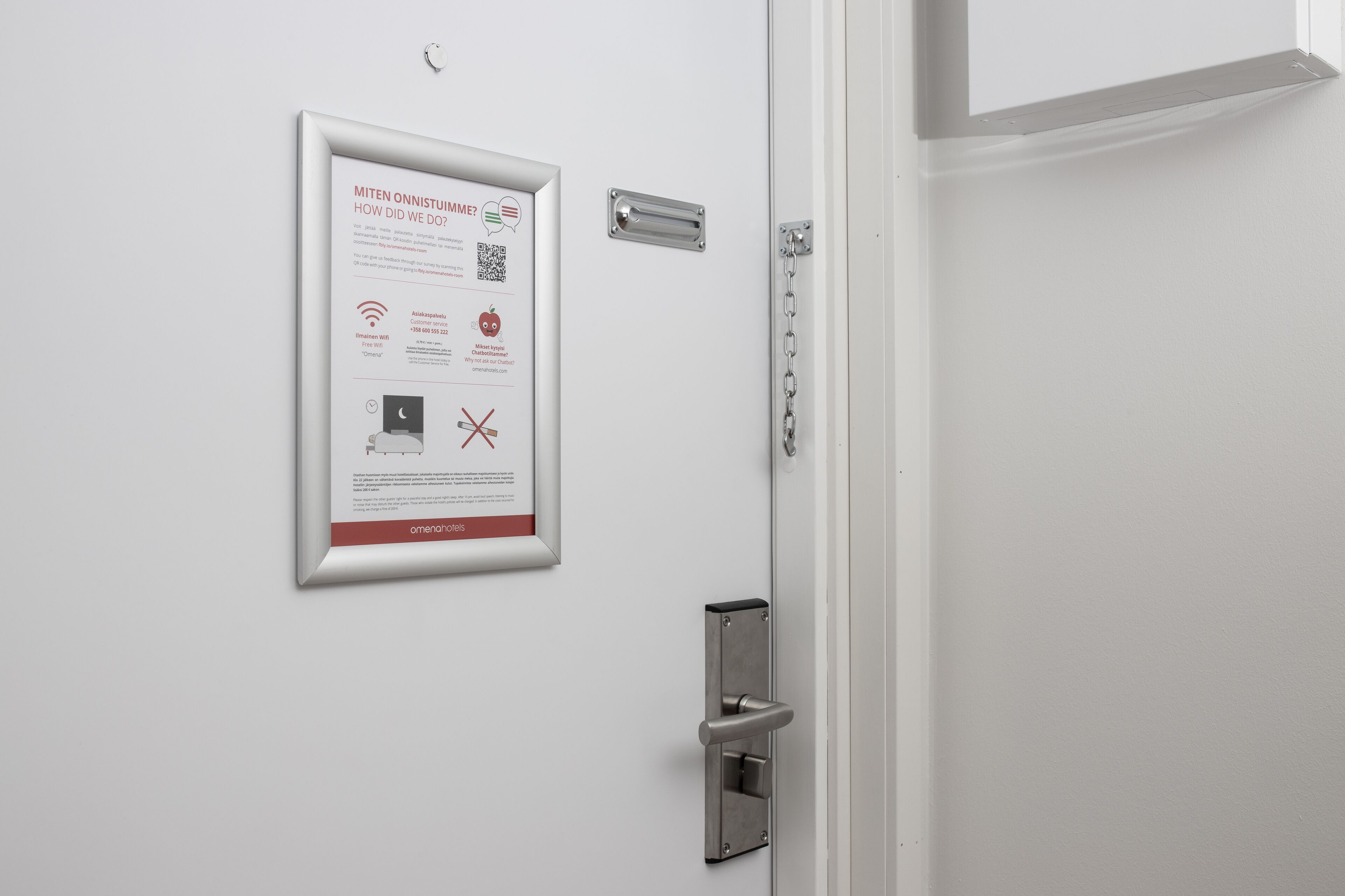 family room | 1 bedroom, soundproofing, free wifi, bed sheets