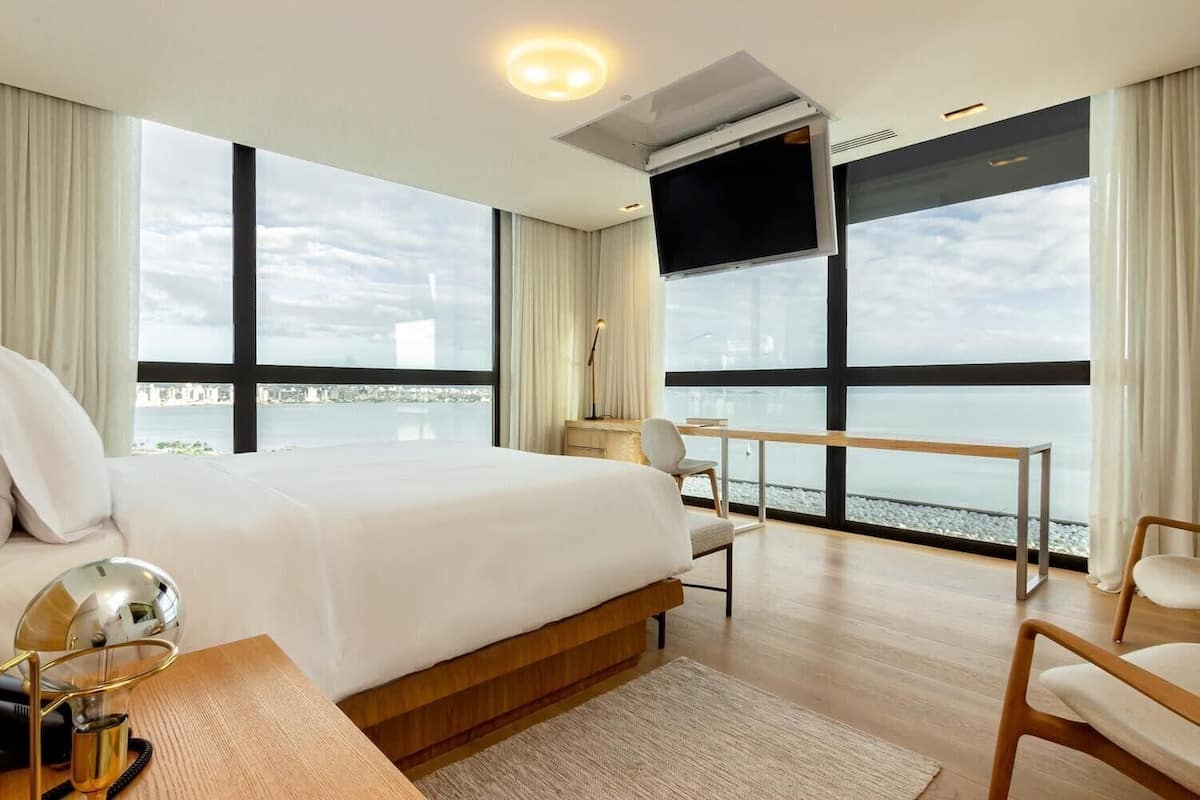 Premium bedding, pillow-top beds, minibar, in-room safe