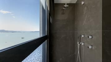 Suite LK Aqua | Bathroom