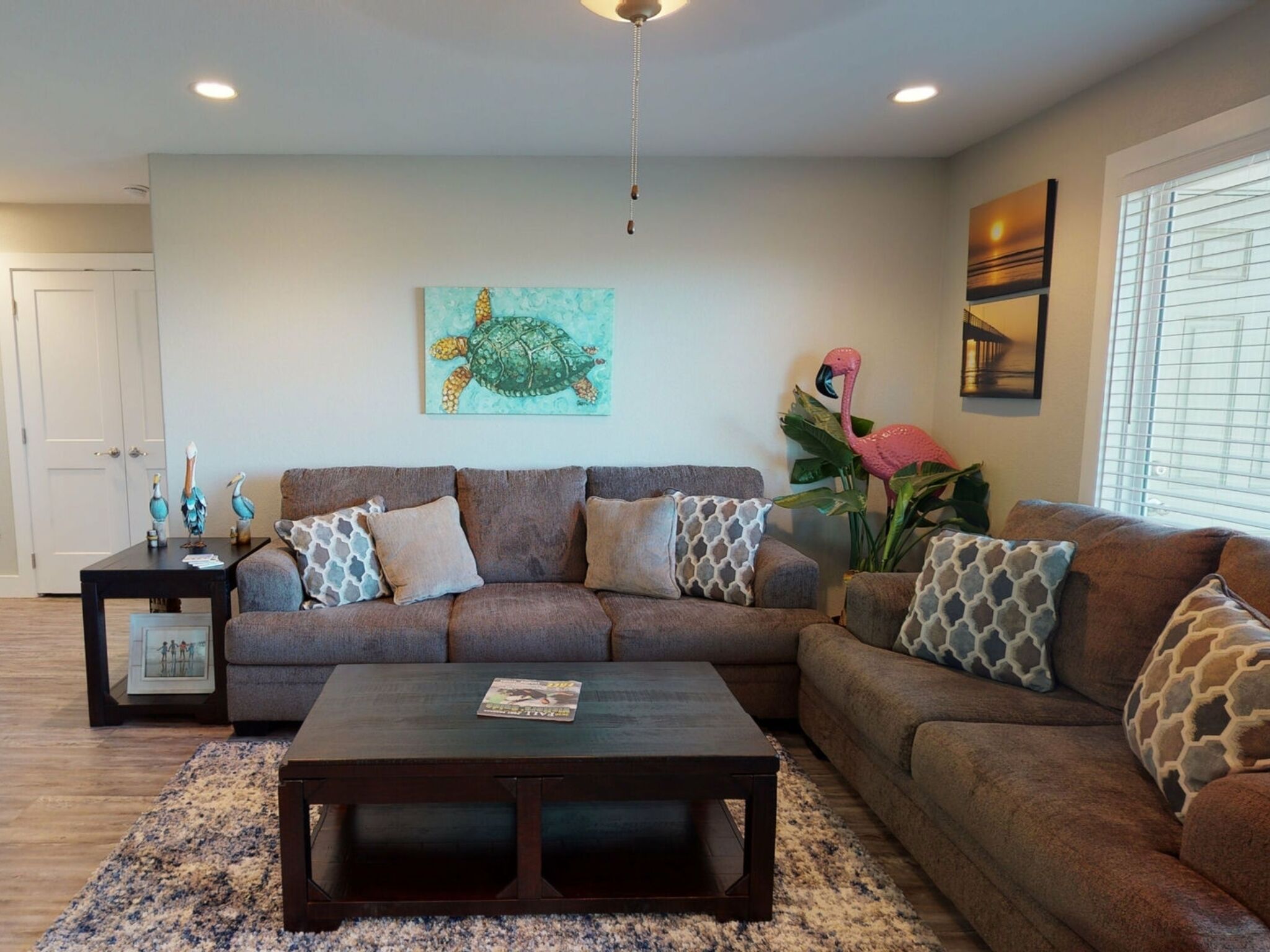 AHG126  Remodeled First Floor Condo, Shared Pool and Hot Tub, Near Marina