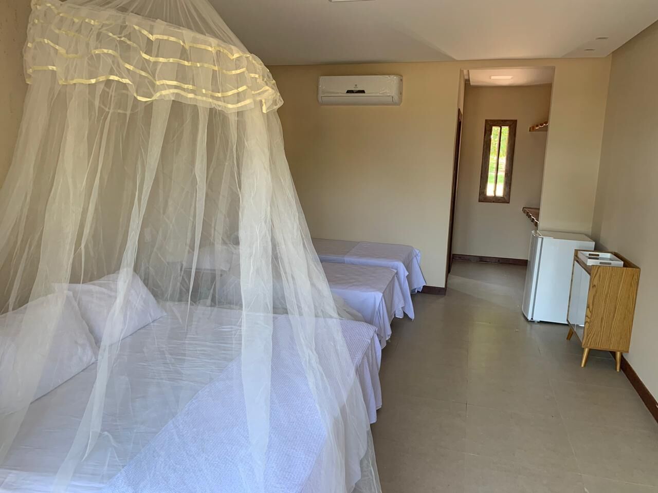 1 habitación y ropa de cama 