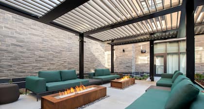 Hilton Garden Inn Boston Canton