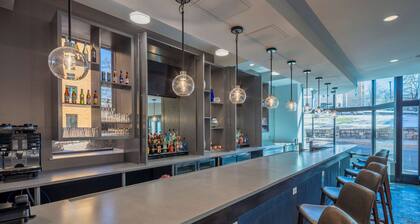 Scholar State College, Tapestry Collection by Hilton