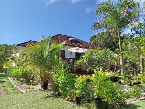 Pilot House Boutique Room #3• Modern & Quiet • 2.5 mi to Airport