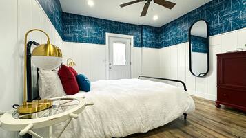 5 soveværelser, skrivebord, strygejern/strygebræt, weekendseng